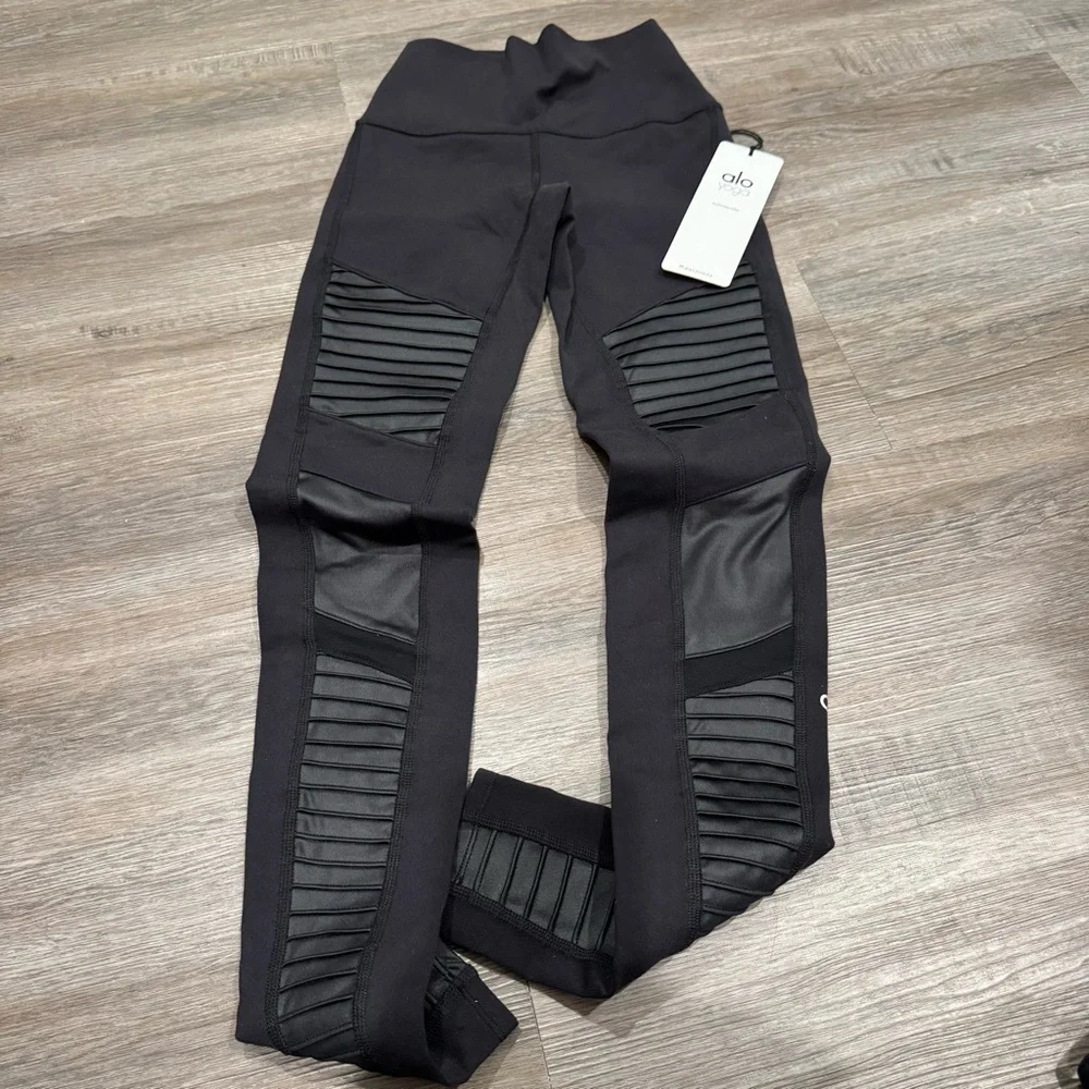 ALO Yoga Moto High Waisted Black Leggings